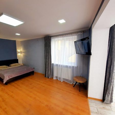 איוונו-פרנקיבסק New Luxury Studio Apartment חדר תמונה