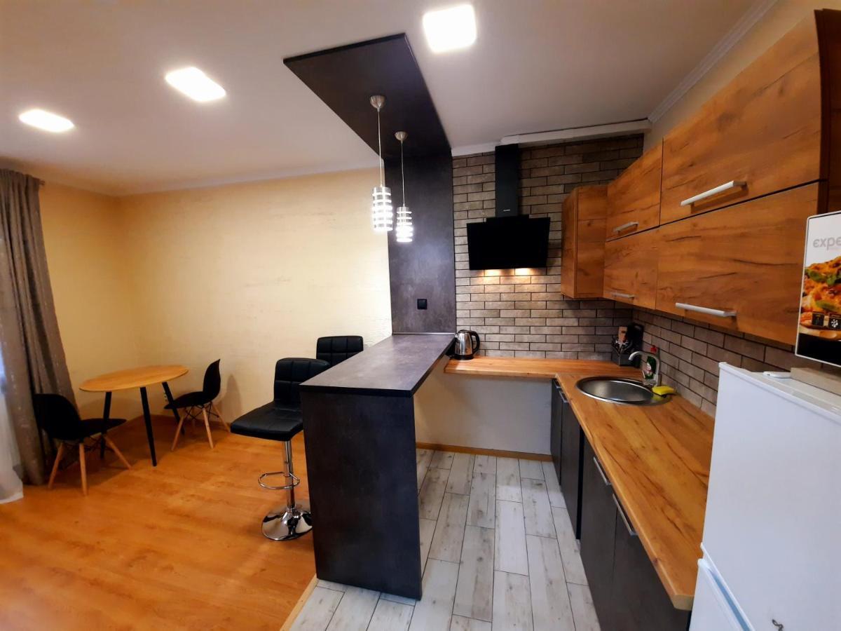 איוונו-פרנקיבסק New Luxury Studio Apartment מראה חיצוני תמונה