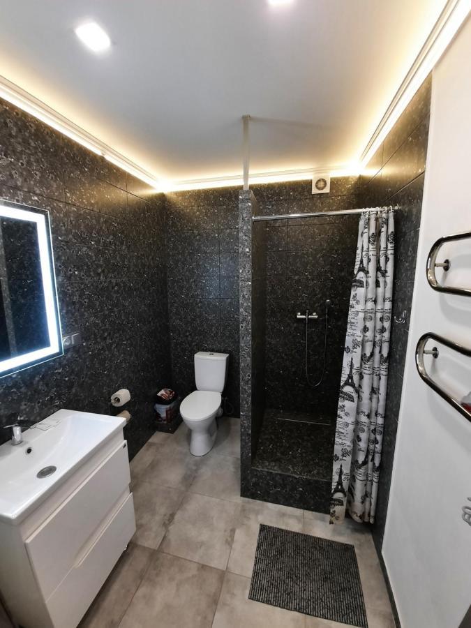 איוונו-פרנקיבסק New Luxury Studio Apartment מראה חיצוני תמונה