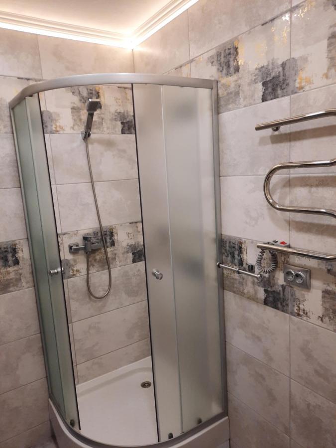 איוונו-פרנקיבסק New Luxury Studio Apartment מראה חיצוני תמונה