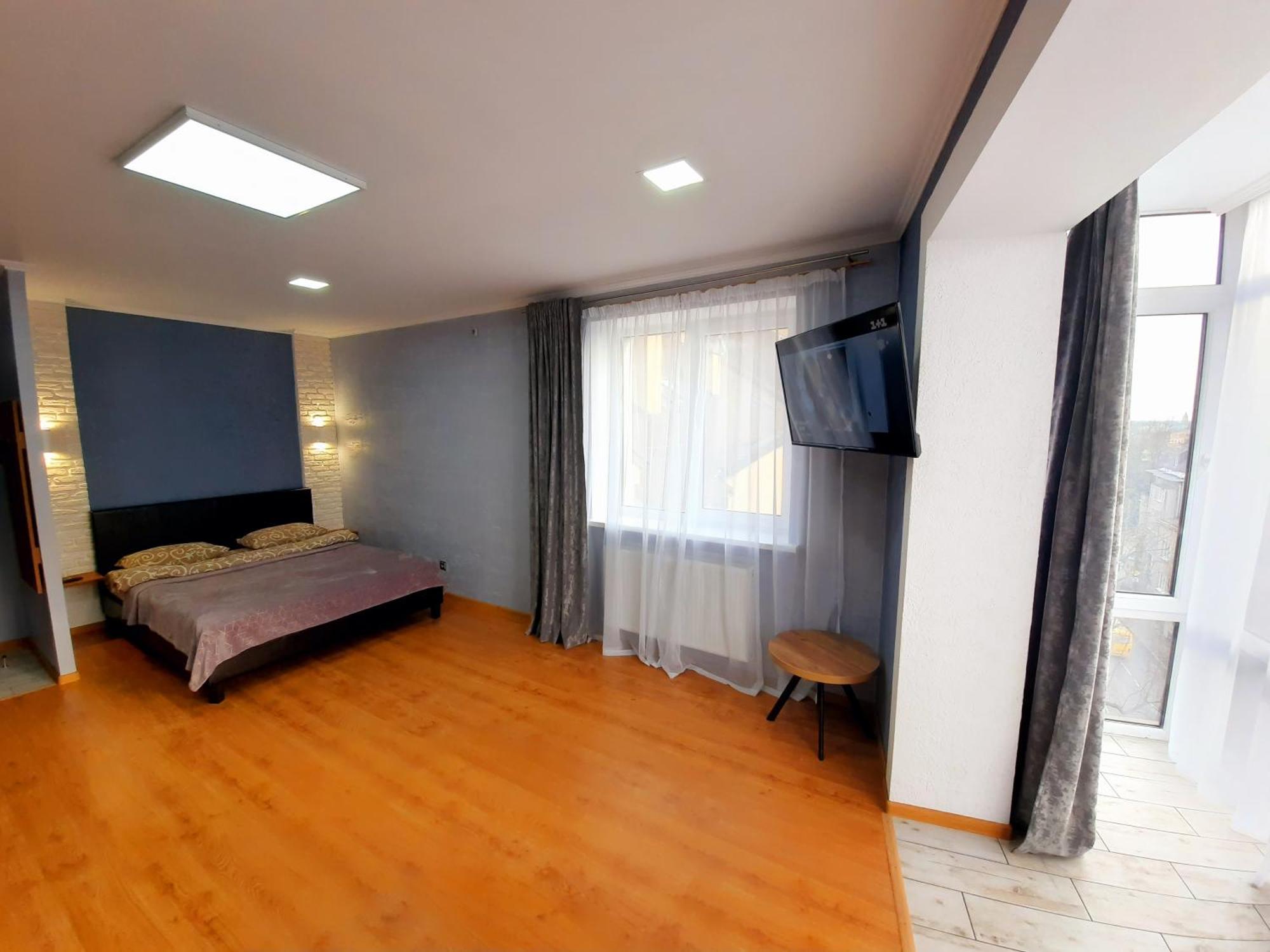 איוונו-פרנקיבסק New Luxury Studio Apartment חדר תמונה